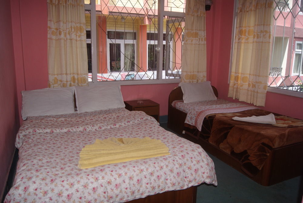 Hotel Pokhara Peace Catmandu Exterior foto